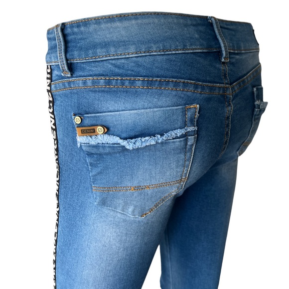 Zero Denim Ripped Jean Size 4 - Picture 13 of 13